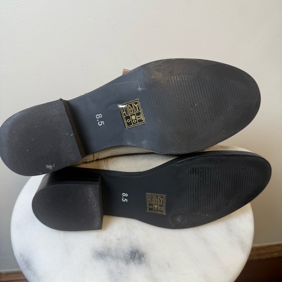 Black Suede Studio Tan Suede Layla Bootie Size 8.5 Studded Buckles Neutral - Picture 6 of 7